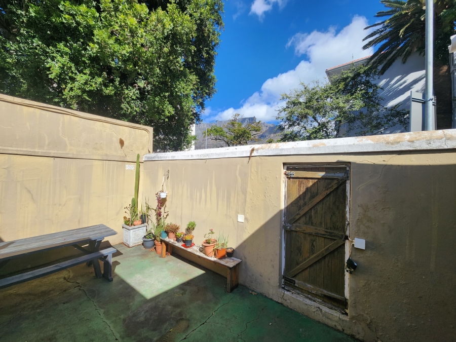 3 Bedroom Property for Sale in Tamboerskloof Western Cape
